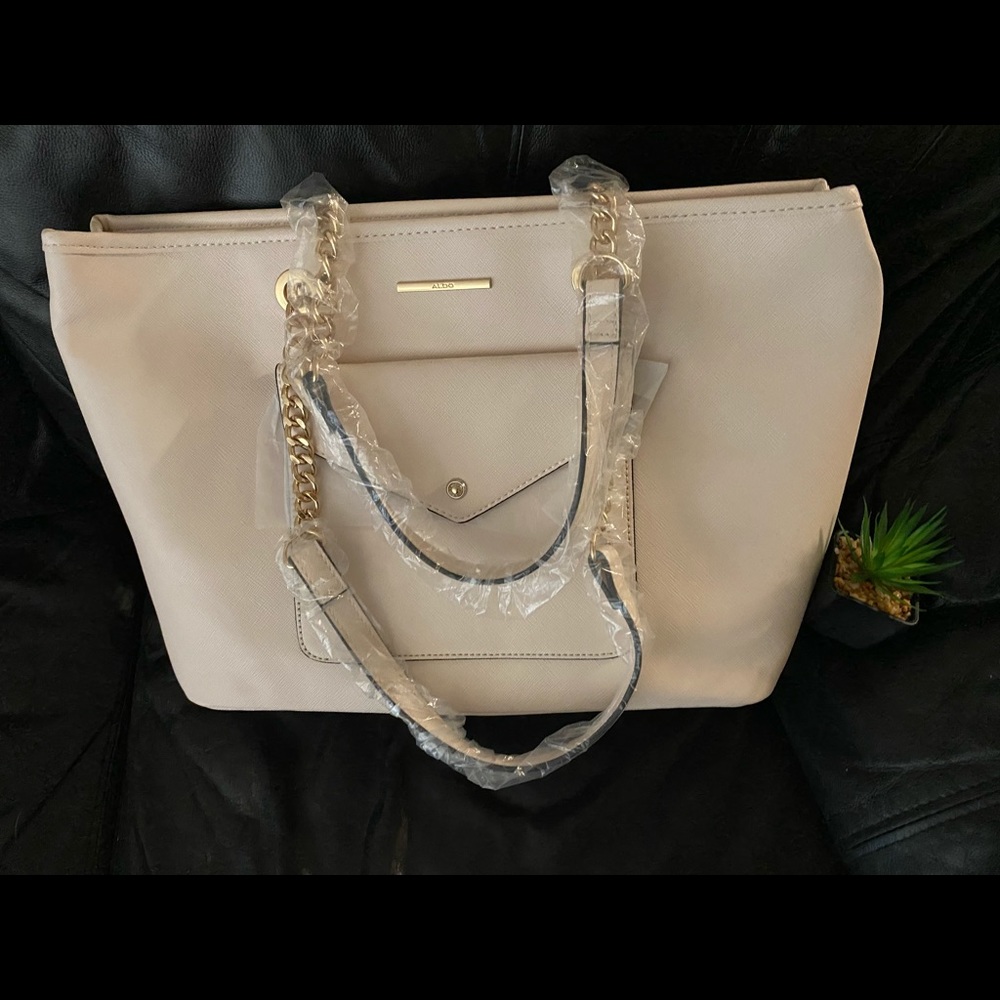 Aldo Tote